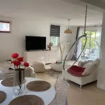 W Apartment Cassis